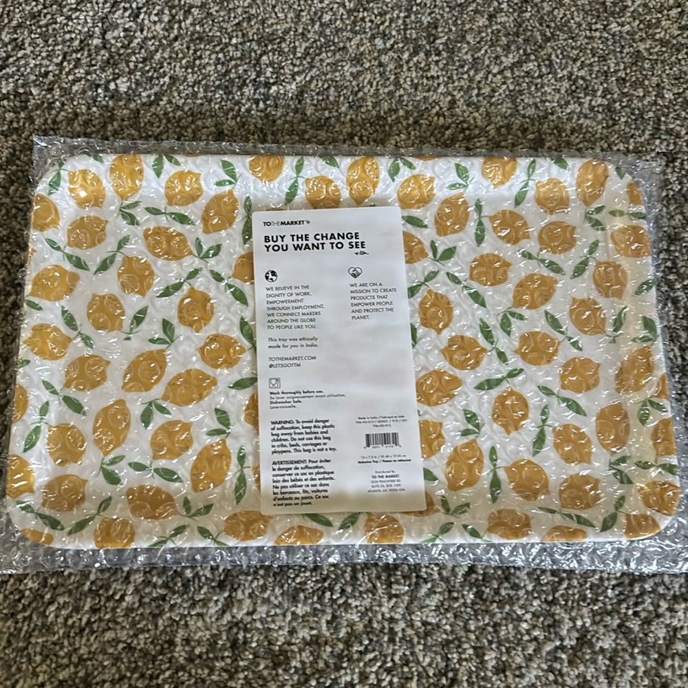 FabFitFun. To The Market tray. Never opened.